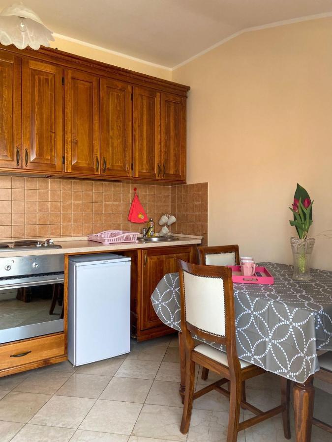 Lovely Apartment Jovan 3,With A View Of The Bay And Free Wi-Fi Котор Екстериор снимка